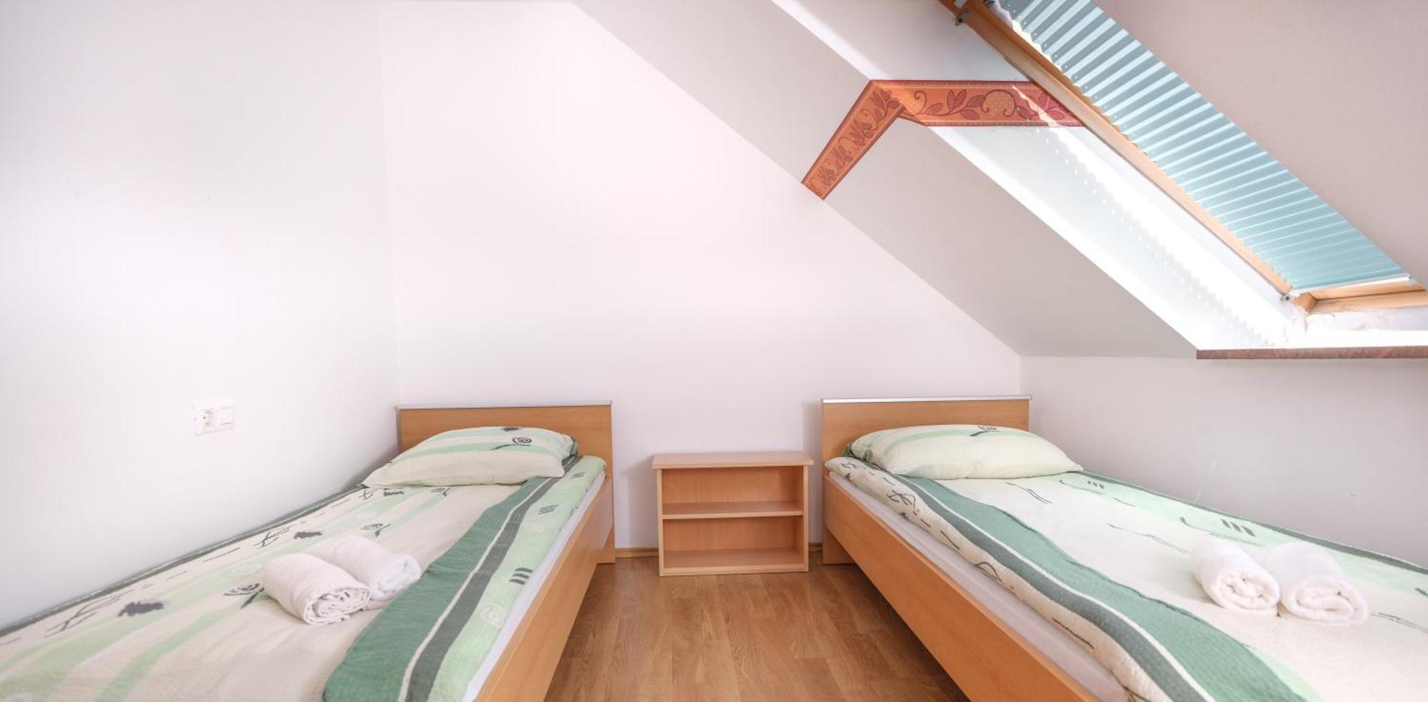 Apartments Suster Stari Trg ob Kolpi Room photo